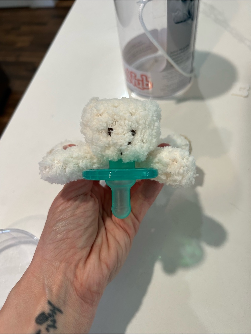 NIB Wubbanub Pacifier *Rare* Fluffy White Bear